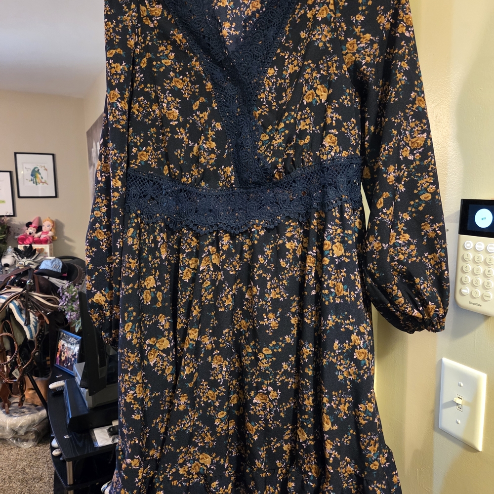 SHEIN Black Dress with Mustard Floral Print and Navy Lace